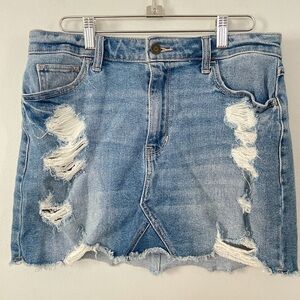 Hollister distressed denim mini skirt size 30